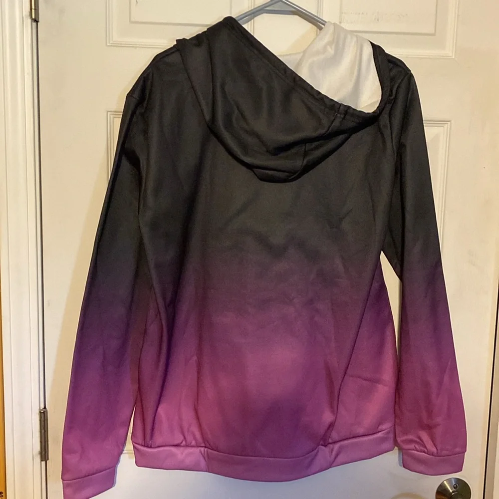 Sweatshirt - Picture 3 of 3